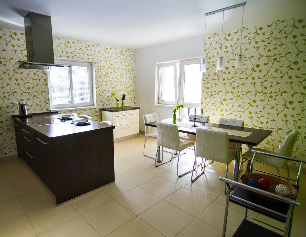 Club Apartment